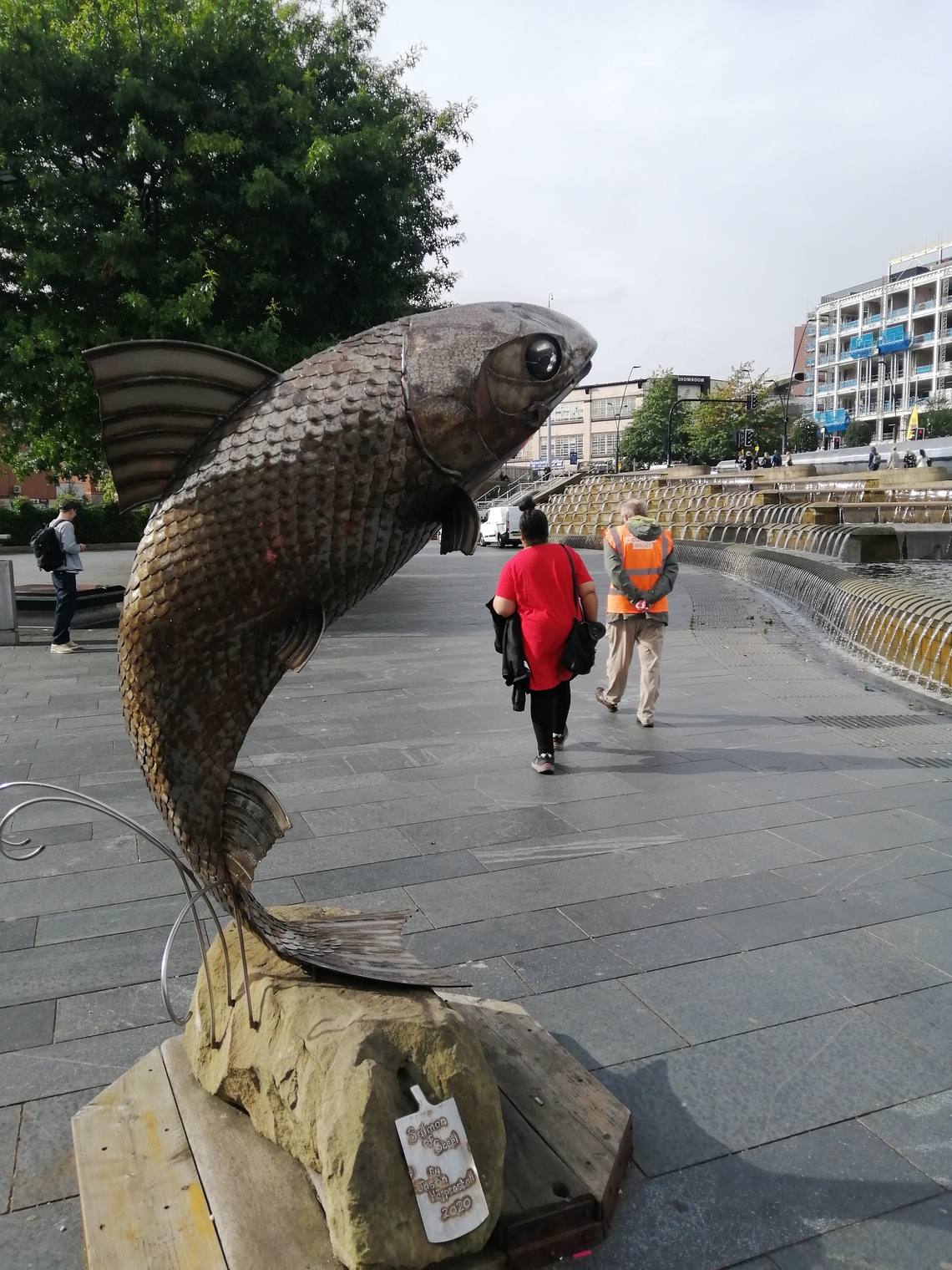 Salmon Leaping -station forecourt Sep 23